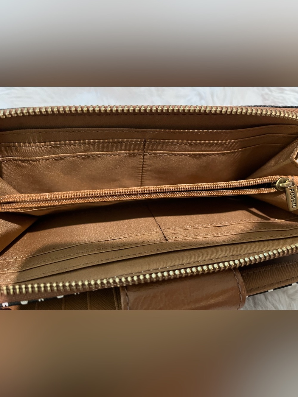 Fossil Wallet - Picture 5 of 5
